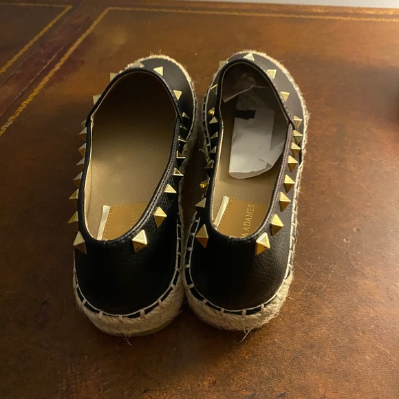 Victoria Adames Slip On Shoes - Picture 3 of 5